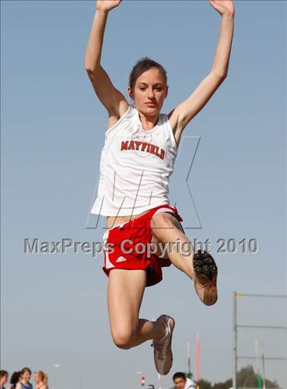 Thumbnail 2 in Camarillo Classic (Long Jump Girls) photogallery.