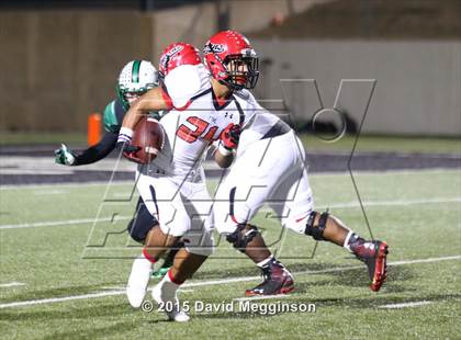 Thumbnail 3 in Cedar Hill vs. Carroll (UIL 6A Bi-District Playoff) photogallery.