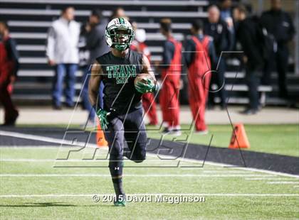 Thumbnail 1 in Cedar Hill vs. Carroll (UIL 6A Bi-District Playoff) photogallery.