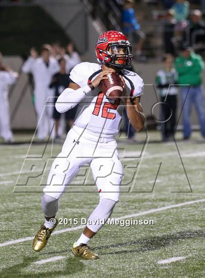 Thumbnail 2 in Cedar Hill vs. Carroll (UIL 6A Bi-District Playoff) photogallery.