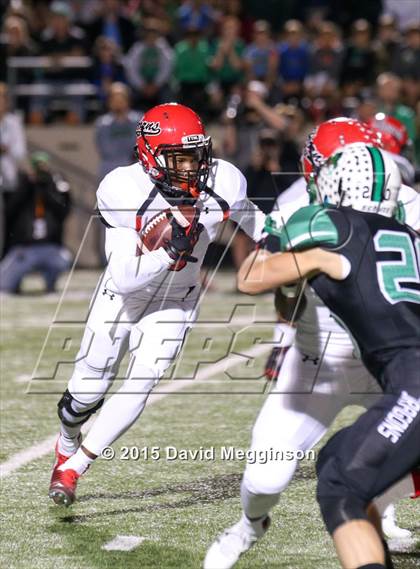 Thumbnail 1 in Cedar Hill vs. Carroll (UIL 6A Bi-District Playoff) photogallery.