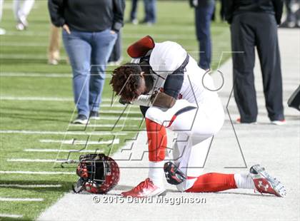 Thumbnail 3 in Cedar Hill vs. Carroll (UIL 6A Bi-District Playoff) photogallery.