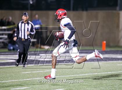 Thumbnail 3 in Cedar Hill vs. Carroll (UIL 6A Bi-District Playoff) photogallery.