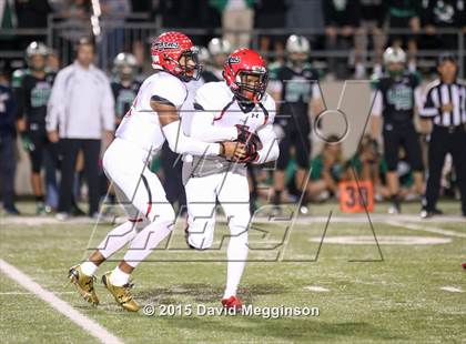 Thumbnail 2 in Cedar Hill vs. Carroll (UIL 6A Bi-District Playoff) photogallery.