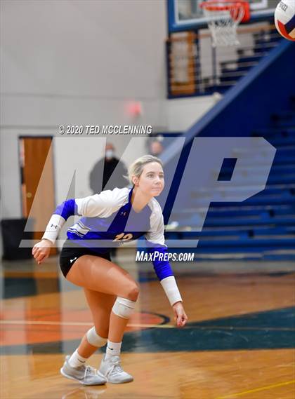 Thumbnail 3 in Harrison vs. Morrilton photogallery.