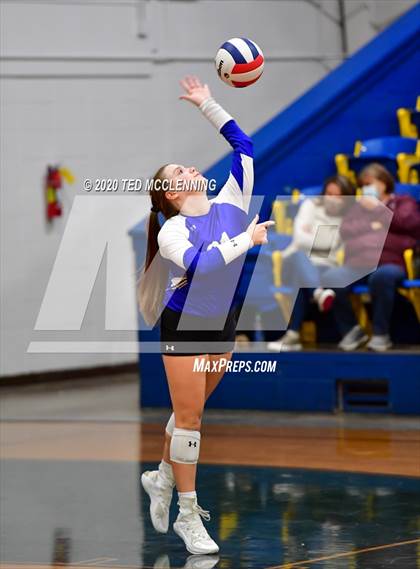 Thumbnail 3 in Harrison vs. Morrilton photogallery.