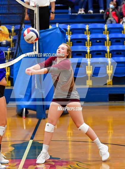 Thumbnail 3 in Harrison vs. Morrilton photogallery.