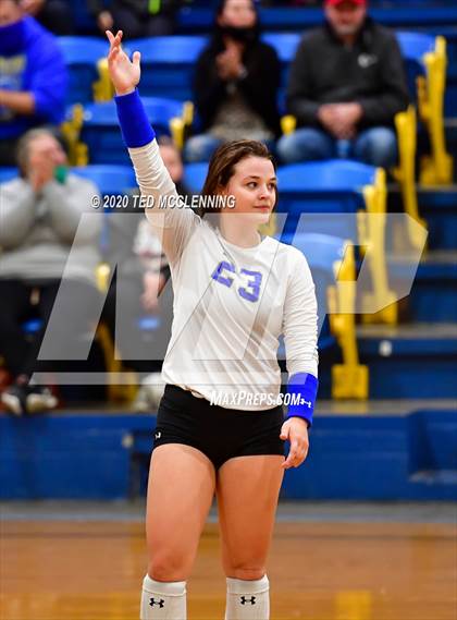 Thumbnail 2 in Harrison vs. Morrilton photogallery.
