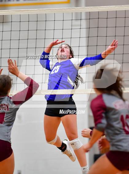 Thumbnail 3 in Harrison vs. Morrilton photogallery.