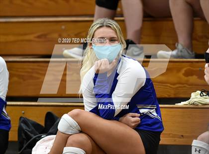 Thumbnail 2 in Harrison vs. Morrilton photogallery.
