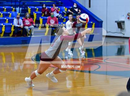 Thumbnail 1 in Harrison vs. Morrilton photogallery.