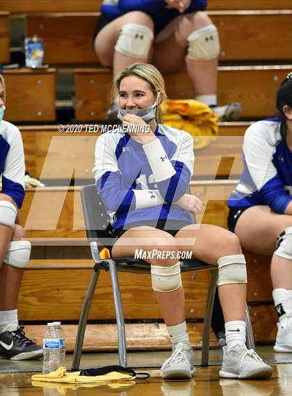 Thumbnail 2 in Harrison vs. Morrilton photogallery.
