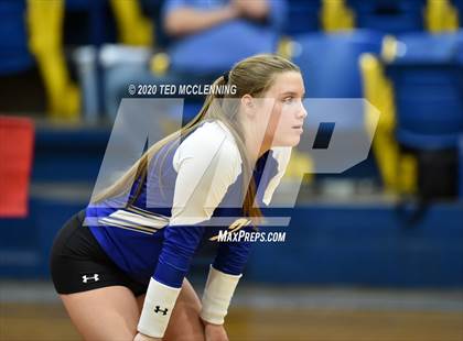Thumbnail 3 in Harrison vs. Morrilton photogallery.