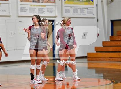 Thumbnail 3 in Harrison vs. Morrilton photogallery.