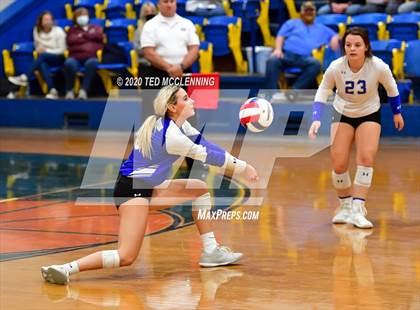 Thumbnail 3 in Harrison vs. Morrilton photogallery.