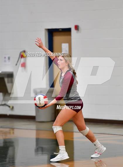 Thumbnail 3 in Harrison vs. Morrilton photogallery.