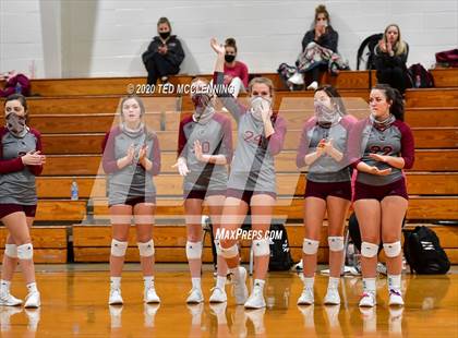 Thumbnail 2 in Harrison vs. Morrilton photogallery.