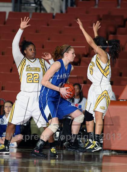 Thumbnail 3 in Triple A Academy vs. Smyer (UIL 1A Semifinal) photogallery.