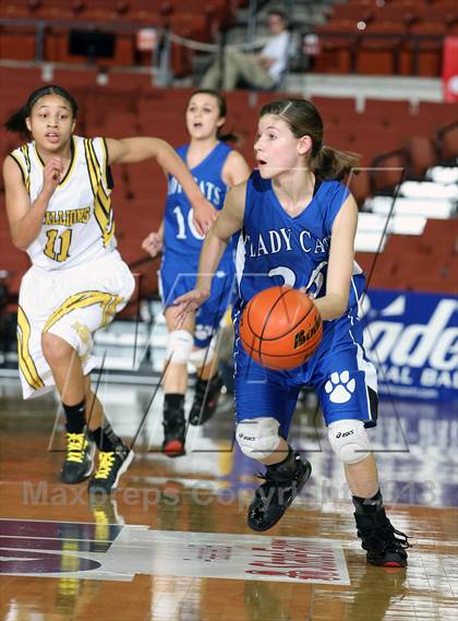 Thumbnail 1 in Triple A Academy vs. Smyer (UIL 1A Semifinal) photogallery.