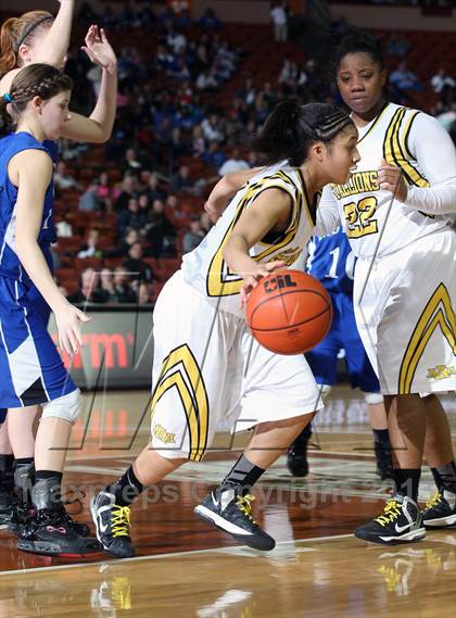 Thumbnail 3 in Triple A Academy vs. Smyer (UIL 1A Semifinal) photogallery.
