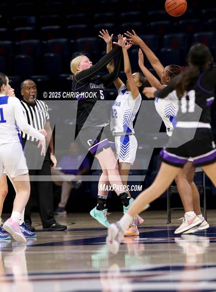 Thumbnail 3 in Rincon/University vs Buena (McKale Center) photogallery.