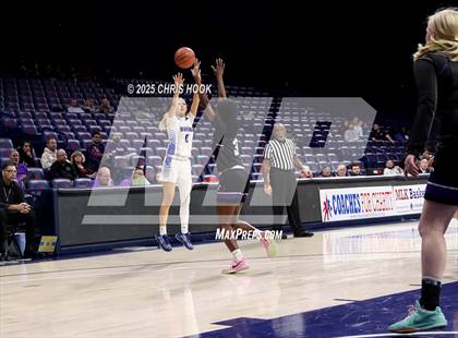 Thumbnail 2 in Rincon/University vs Buena (McKale Center) photogallery.