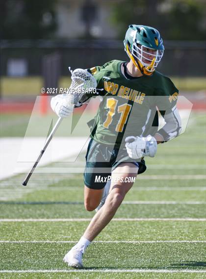 Thumbnail 1 in Ward Melville vs William Floyd JV photogallery.