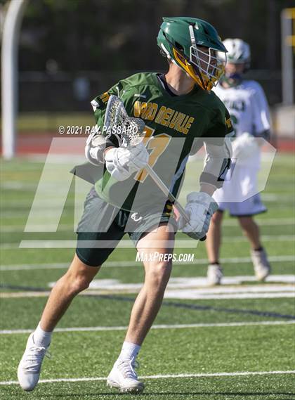 Thumbnail 3 in Ward Melville vs William Floyd JV photogallery.