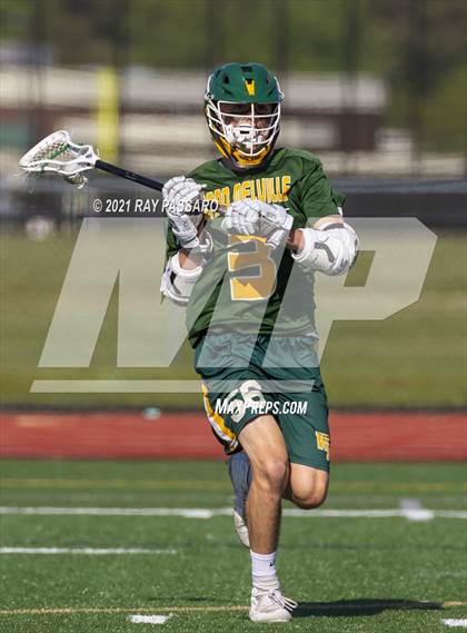 Thumbnail 1 in Ward Melville vs William Floyd JV photogallery.