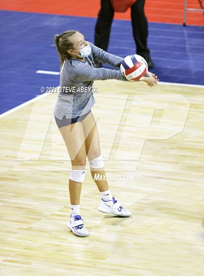 Thumbnail 1 in Mead vs Palmer Ridge (CHSAA 4A Championship)  photogallery.