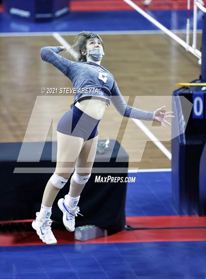 Thumbnail 1 in Mead vs Palmer Ridge (CHSAA 4A Championship)  photogallery.
