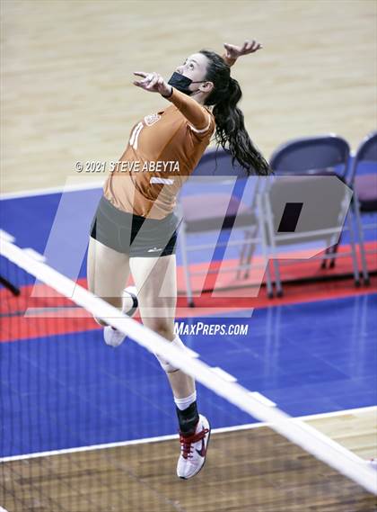Thumbnail 2 in Mead vs Palmer Ridge (CHSAA 4A Championship)  photogallery.