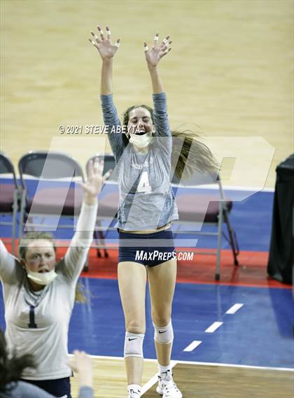 Thumbnail 3 in Mead vs Palmer Ridge (CHSAA 4A Championship)  photogallery.