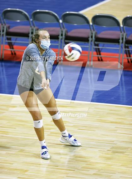 Thumbnail 1 in Mead vs Palmer Ridge (CHSAA 4A Championship)  photogallery.