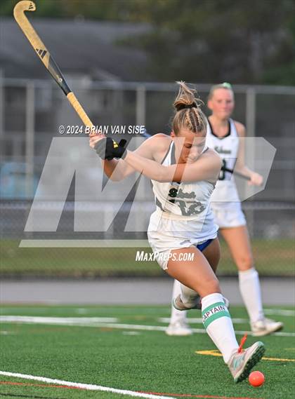 Thumbnail 1 in Shaker @ Shenendehowa photogallery.