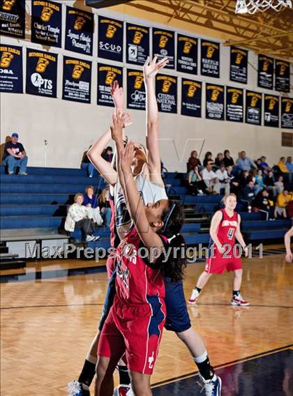 Thumbnail 2 in JV: Jefferson County @ Seymour photogallery.
