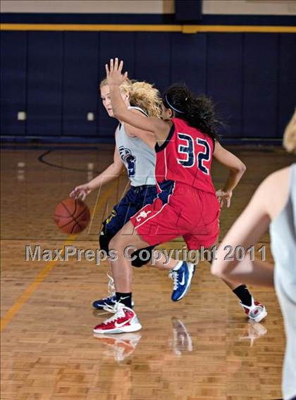 Thumbnail 3 in JV: Jefferson County @ Seymour photogallery.