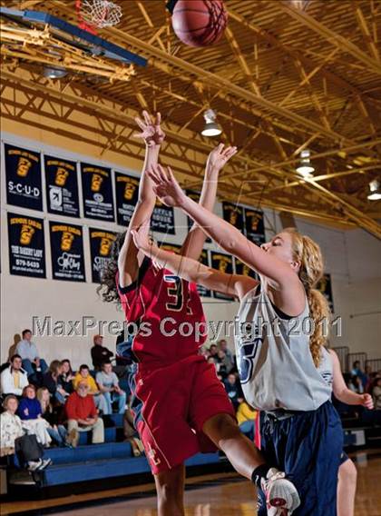 Thumbnail 2 in JV: Jefferson County @ Seymour photogallery.