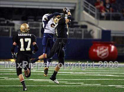 Thumbnail 1 in Lamar vs. Abilene (Texas Bi-District Playoffs) photogallery.