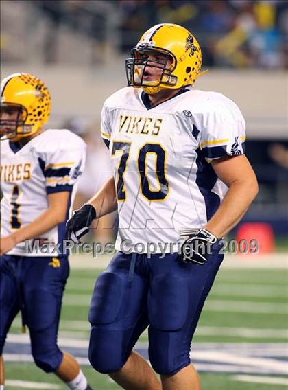 Thumbnail 2 in Lamar vs. Abilene (Texas Bi-District Playoffs) photogallery.