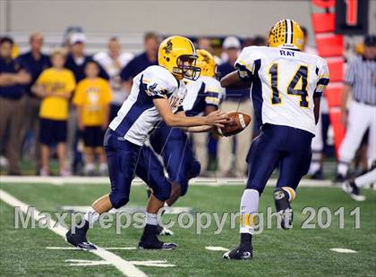 Thumbnail 3 in Lamar vs. Abilene (Texas Bi-District Playoffs) photogallery.