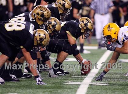 Thumbnail 2 in Lamar vs. Abilene (Texas Bi-District Playoffs) photogallery.