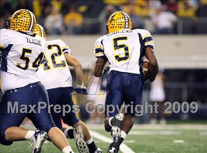 Thumbnail 2 in Lamar vs. Abilene (Texas Bi-District Playoffs) photogallery.