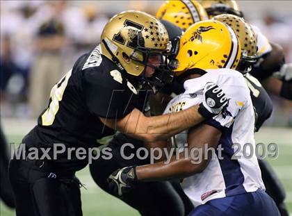 Thumbnail 3 in Lamar vs. Abilene (Texas Bi-District Playoffs) photogallery.