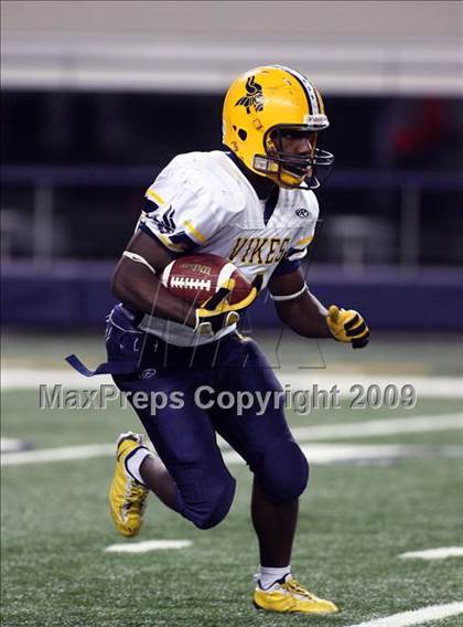 Thumbnail 2 in Lamar vs. Abilene (Texas Bi-District Playoffs) photogallery.