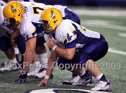 Thumbnail 1 in Lamar vs. Abilene (Texas Bi-District Playoffs) photogallery.