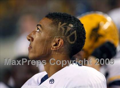 Thumbnail 3 in Lamar vs. Abilene (Texas Bi-District Playoffs) photogallery.