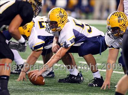 Thumbnail 3 in Lamar vs. Abilene (Texas Bi-District Playoffs) photogallery.