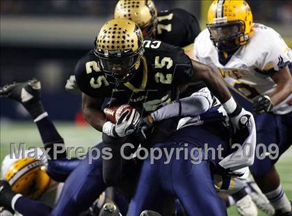 Thumbnail 3 in Lamar vs. Abilene (Texas Bi-District Playoffs) photogallery.