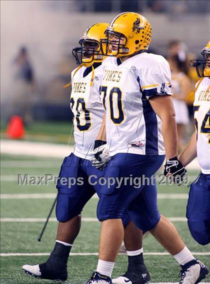 Thumbnail 2 in Lamar vs. Abilene (Texas Bi-District Playoffs) photogallery.